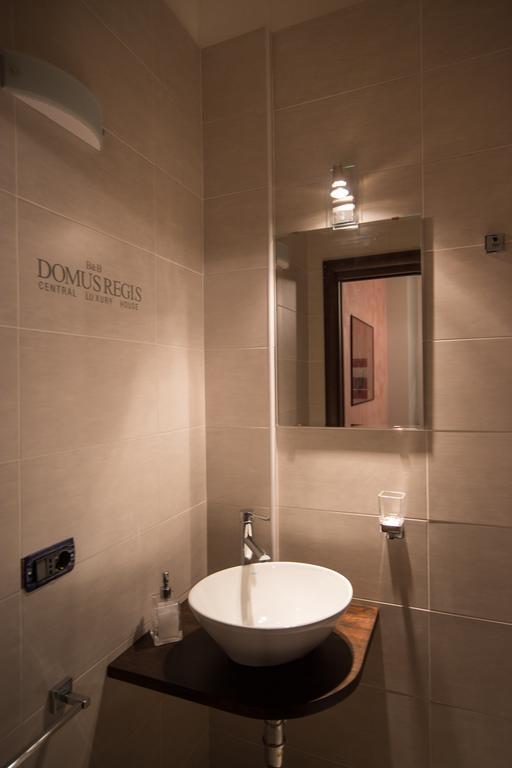 Domus Regis Bed and Breakfast Κάλιαρι Δωμάτιο φωτογραφία