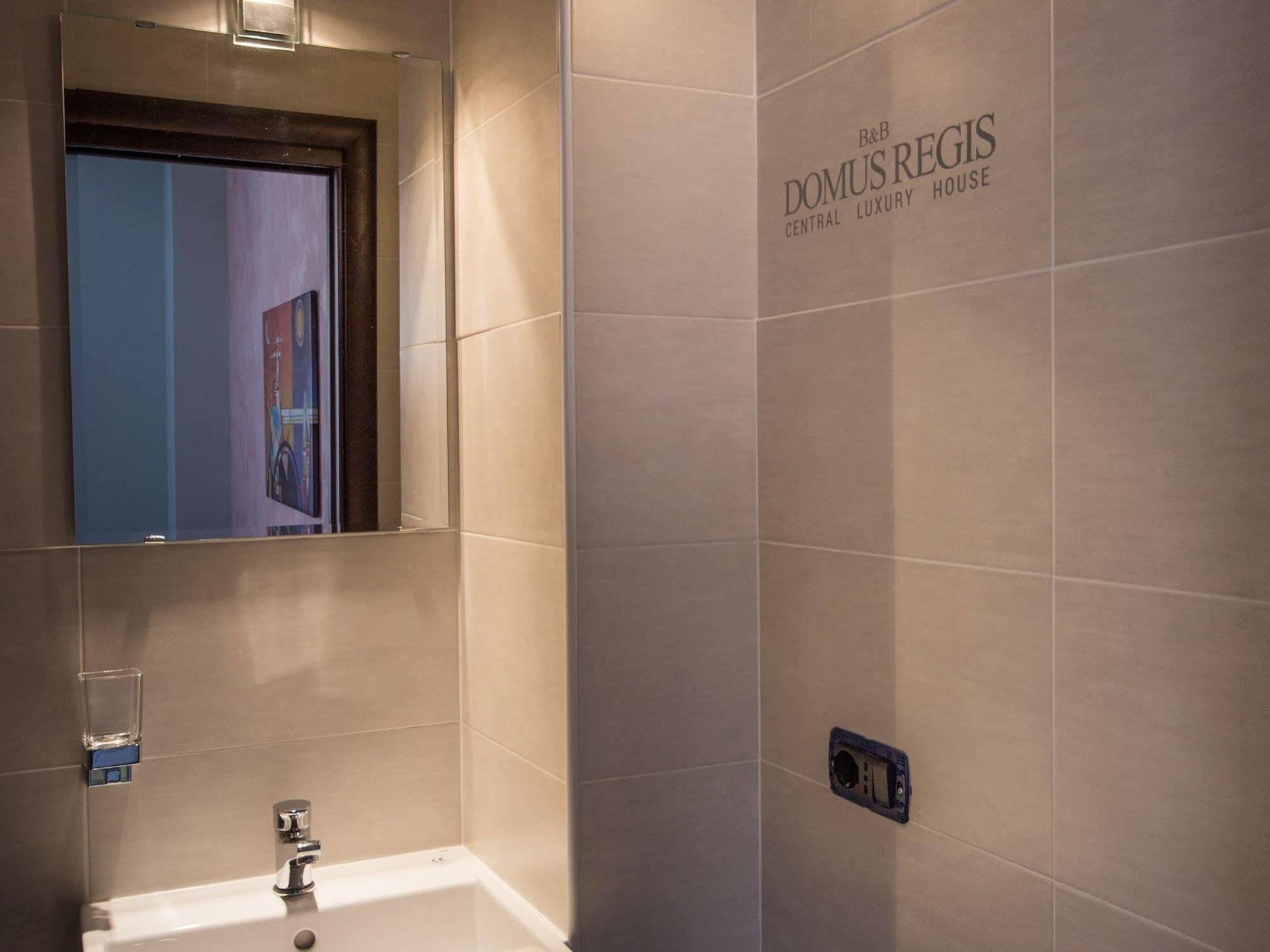 Domus Regis Bed and Breakfast Κάλιαρι Εξωτερικό φωτογραφία